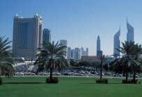 A viagem nos emirados árabes unidos: opiniões turistas