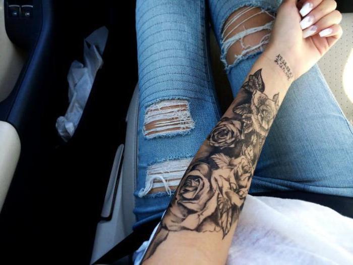 tatuaż wzory dla dziewczyn na przedramieniu