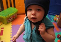 Kind 1 Jahr und 2 Monate: Entwicklung, Wachstum, Gewicht, Tagesablauf