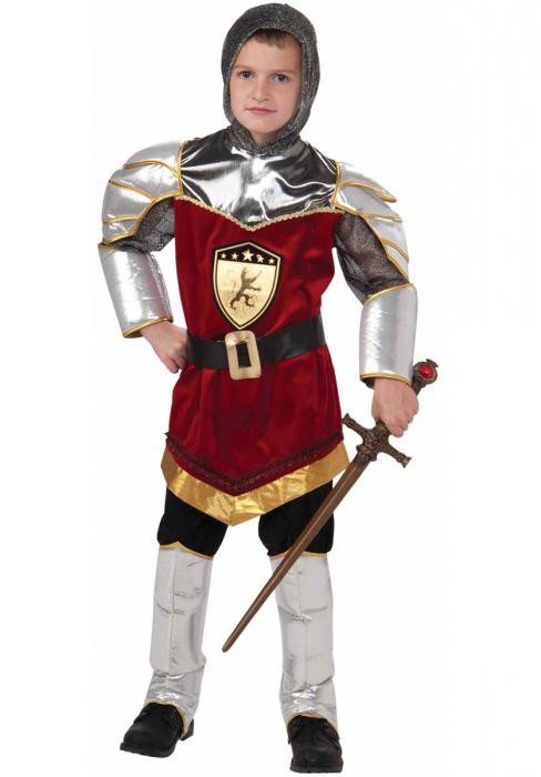 the knight's costume for a boy