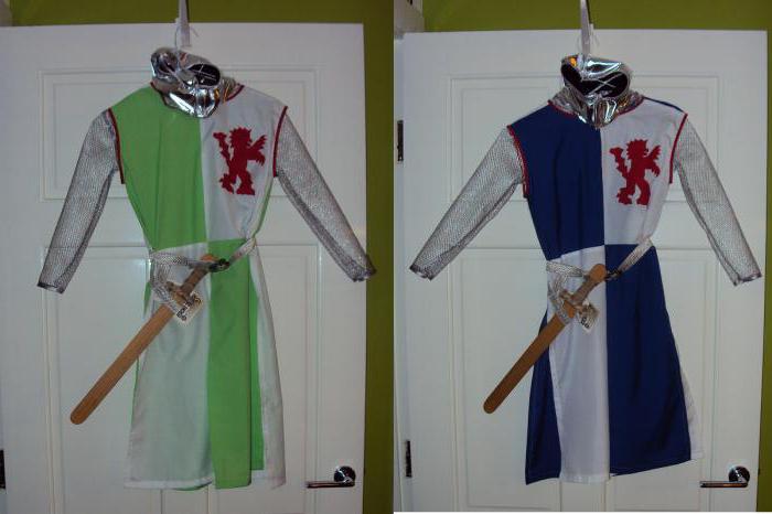  how to make a knight's costume