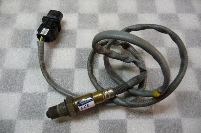 snag the oxygen sensor with your hands on the prior