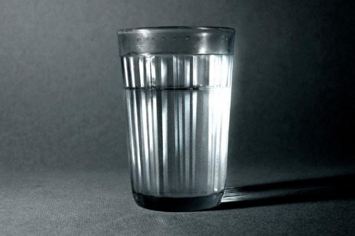 1 su bardağı kaç gram