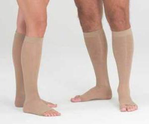 压缩短袜对静脉曲张针对男性