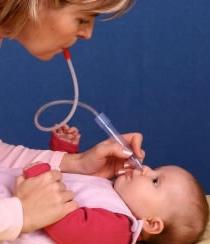 treatment of a runny nose in a child under one year old