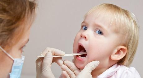 treatment of stomatitis at home in a child