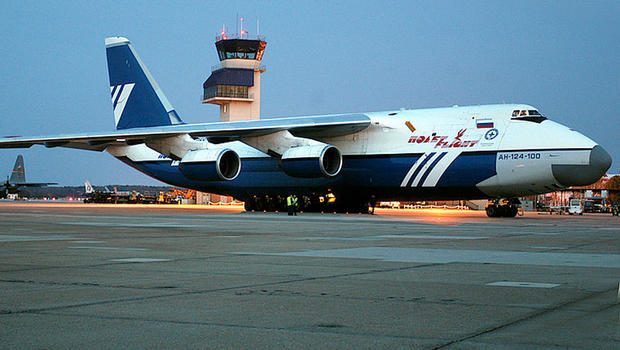Cargo-Flugzeug der Russischen Produktion