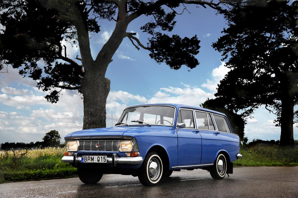 Moskvich 427 specifications