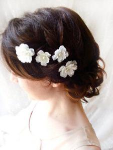hairstyles with white bows for girls