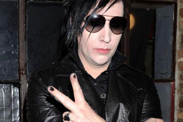 Marilyn Manson photos without makeup