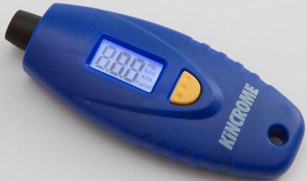 electronic pressure gauge for measuring tire pressure