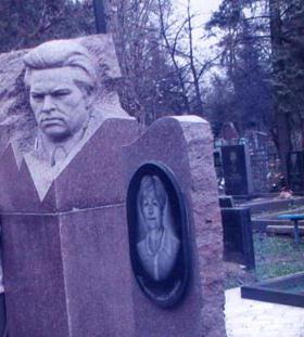Władimir Titow "Zawsze śmierć na złość"