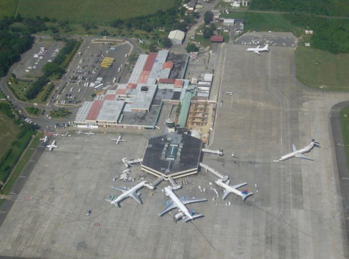 ドミニカ共和国空港写真
