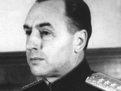 el general antonov