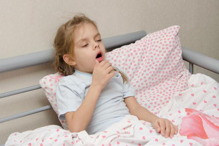 儿童止咳像挠痒痒的喉咙