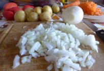 Schritt für Schritt Rezept Zubereitung Borschtsch mit Sauerkraut