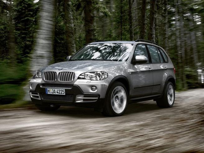 BMW X5 every driver will surprise you with its stunning design and the power