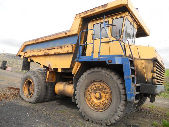 caminhão de mineração belaz 7547