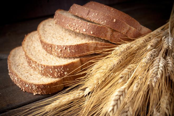 el pan de harina de trigo