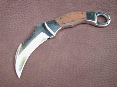 curved knives photo