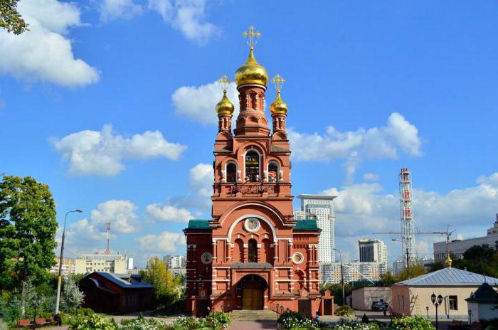 der Tempel aller Heiligen auf красносельской