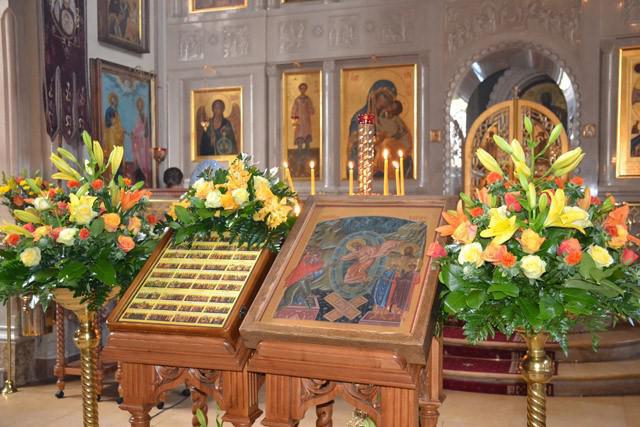  la iglesia de todos los santos en красносельской la programación de los servicios de adoración