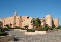 贝拉(突尼斯)。 突尼斯酒店。 节假日在突尼斯酒店