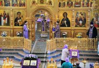 La ciudad de briansk: iglesia de la trinidad de la catedral de