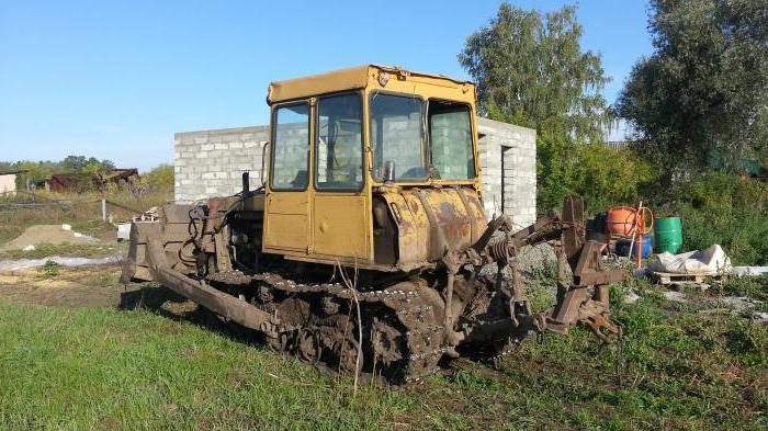 Tractor DT-75 "Kazakhstan"