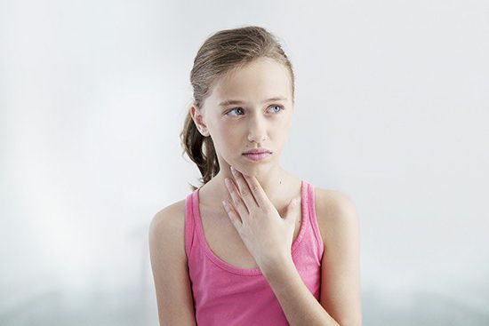neck pain in a child what to do