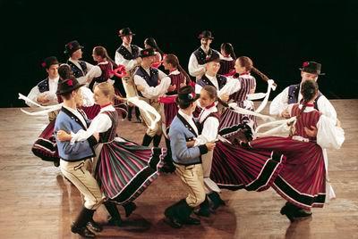 dança húngara
