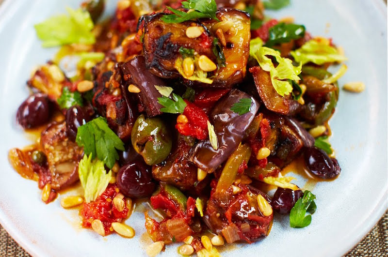 Salad with eggplant and peppers