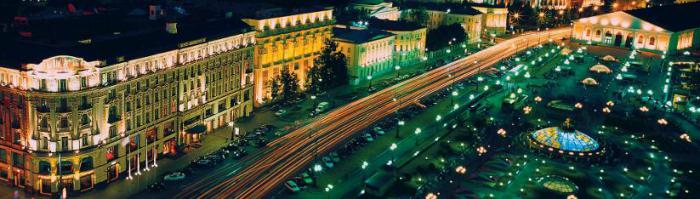 酒店国莫斯科，历史