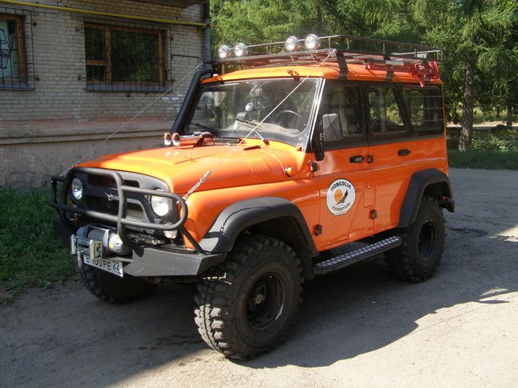 UAZ with a tin roof