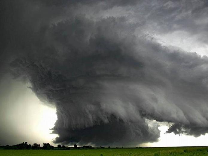 Tornadoes in the United States. The most famous tornadoes in the United ...