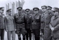 两次苏联英雄Yakubovskiy伊万*伊格纳季耶维奇的传记，照片