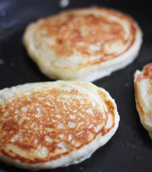 pancakes with milk recipe without eggs with pictures step by step