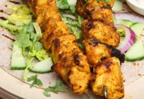 Prepare the marinade for the pork kebab with mayonnaise