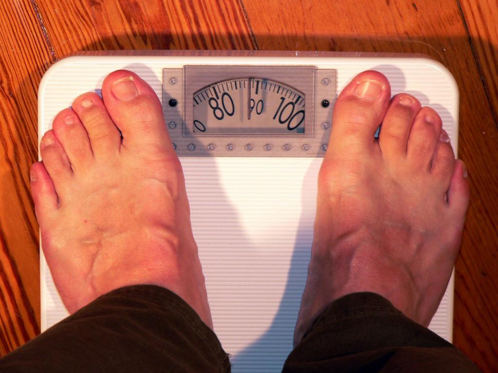оцтове обгортання для схуднення живота в домашніх