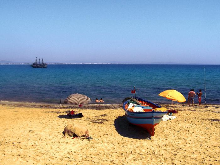 a Temperatura do mar na tunísia em maio