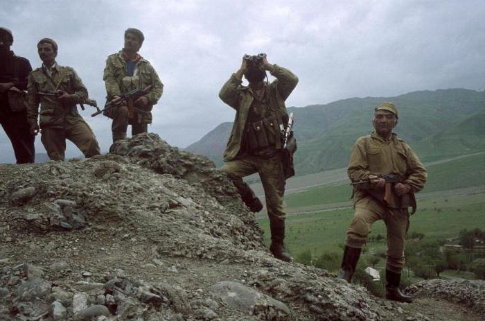 内战的塔吉克斯坦，1992年，1997年