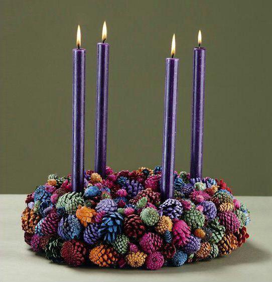 candle holder from the cones for the new year