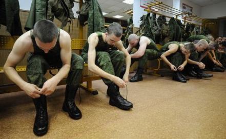 الخدمة في الجيش الروسي