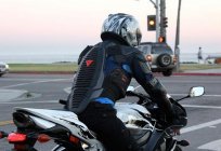 Черепаха для мотоцикліста - необхідний елемент захисту