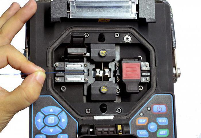 máquina de solda para soldagem de fibras ópticas