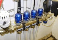 El actuador de calefacción por suelo radiante: el principio de funcionamiento y finalidad. Suelo radiante de agua en una casa privada
