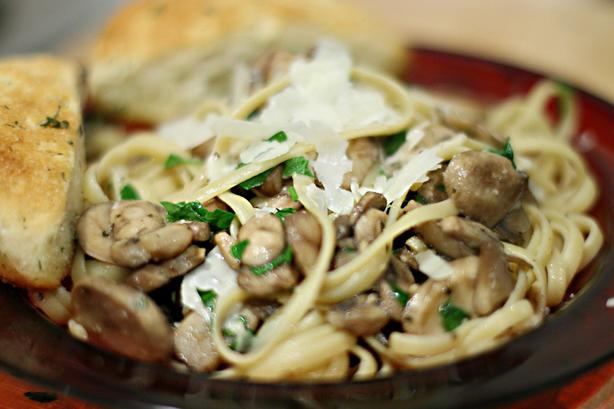 how to cook pasta with mushrooms