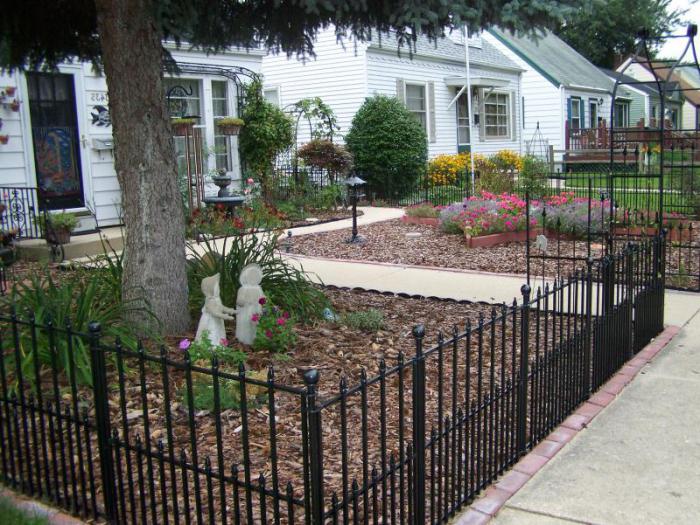 fences for front yard photo