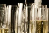 Criméia champagne: o viajante, o preço. O champanhe 
