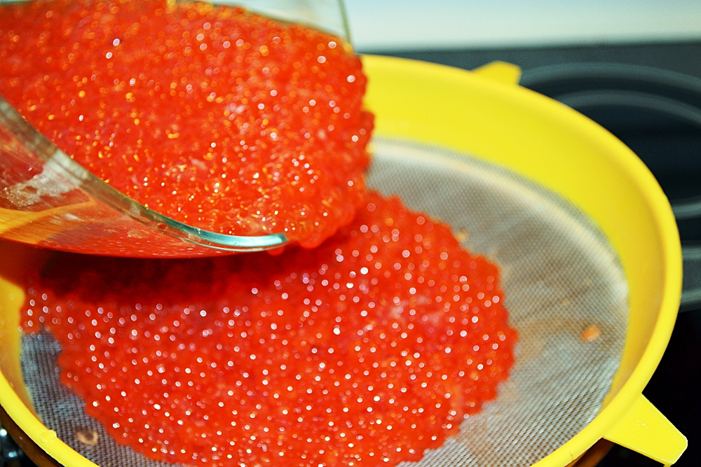 pickle salmon caviar at home fast